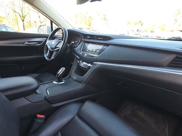 2019 Cadillac XT5 Premium Luxury:B01741A