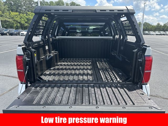2025 Toyota Tacoma SR5 - Photo 21