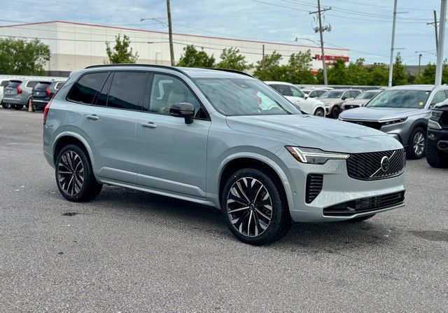 2026 Volvo XC90 Plug-In Hybrid T8 Ultra