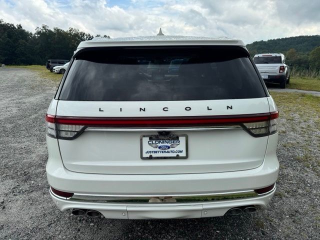 Used 2020 White Lincoln Black Label Grand Touring image 6