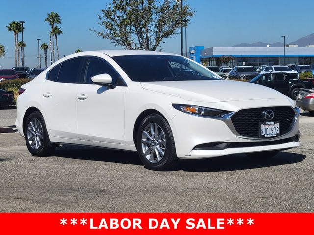Snowflake White Pearl 2025 Mazda MAZDA3 Sedan Front-Wheel Drive 6-Speed Automatic