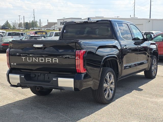 2022 Toyota Tundra Hybrid Capstone:168720A