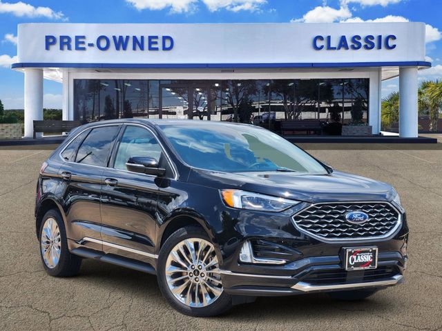 2022 Ford Edge Titanium Black at DeMontrond Auto Country