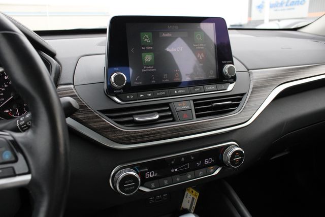 Used 2019 Black Nissan 2.5 SL image 14