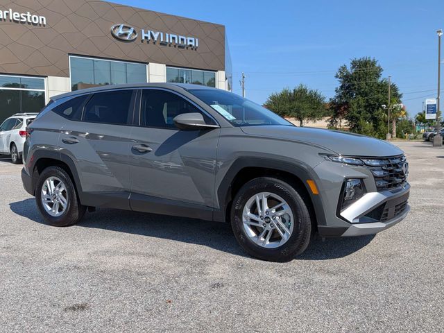 Hampton Gray 2026 Hyundai Tucson SUV / Crossover Front-Wheel Drive 8-Speed Automatic