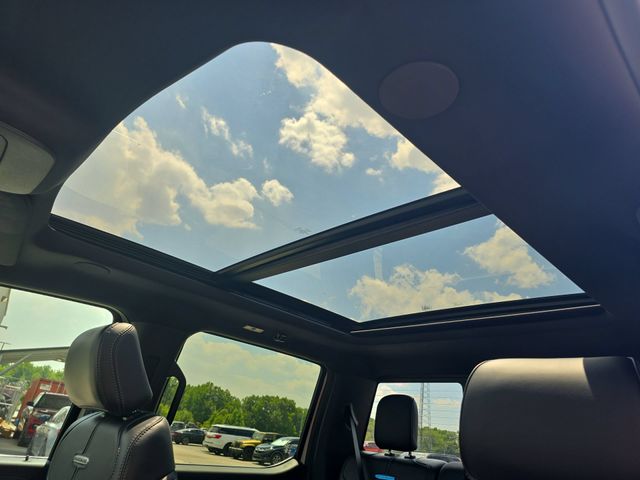 New 2026 Star White Metallic Tri-Coat Ford Platinum® image 31