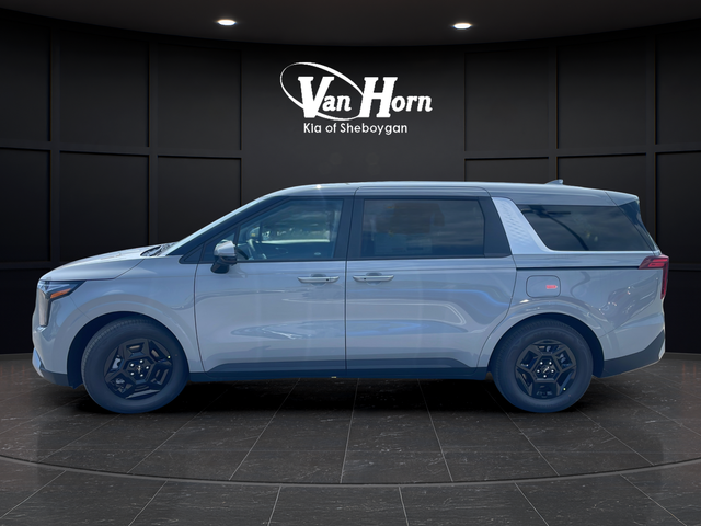 New 2027 Silver Kia LXS image 4