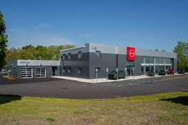 Lia Nissan of Saratoga