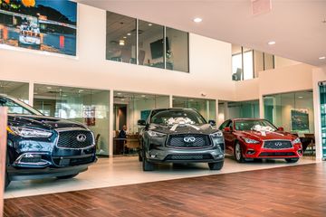 INFINITI Stuart