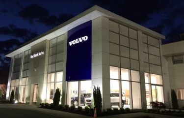 Volvo Cars Red Bank