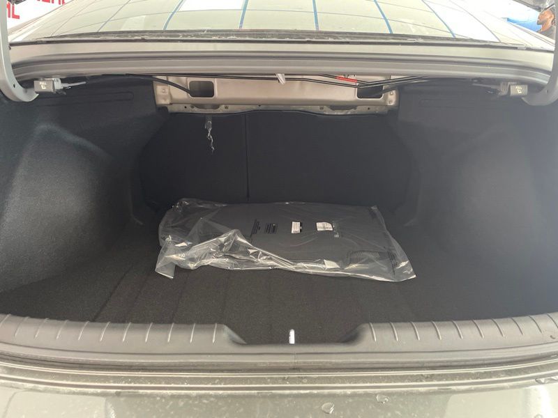 New 2026 Hyundai Elantra Sedan