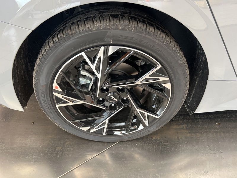 New 2026 Kia K5 Sedan