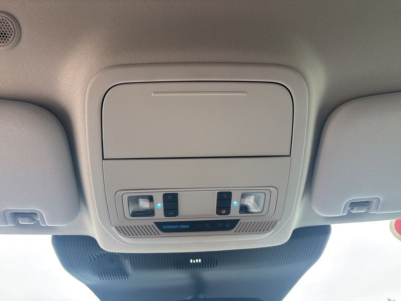 Used 2025 Ford Explorer SUV