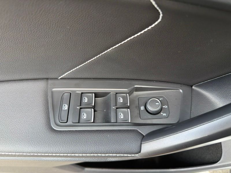 Used 2023 Volkswagen Tiguan SUV