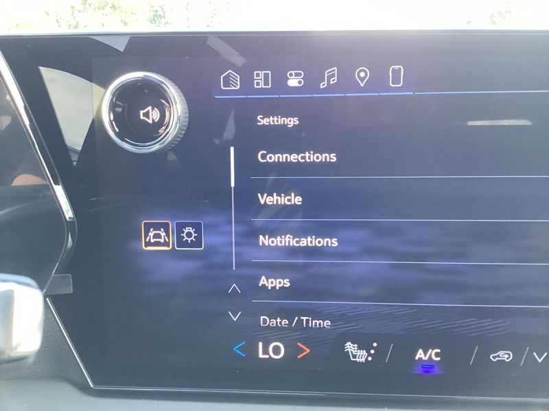 New 2027 Chevrolet Traverse SUV
