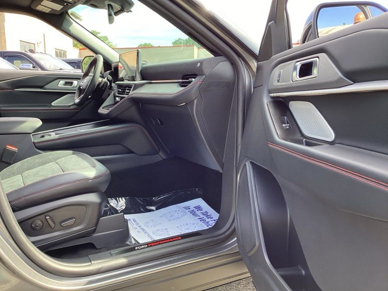 New 2026 Ford Explorer SUV