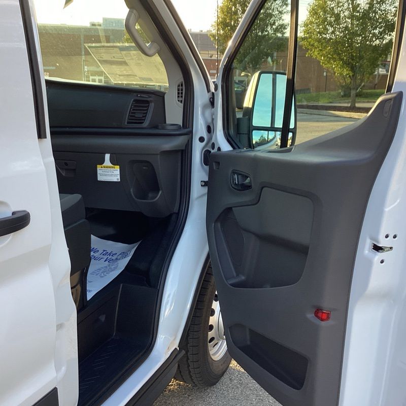 New 2025 Ford Transit-150 Van