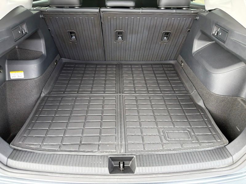 Used 2025 Volkswagen Tiguan SUV