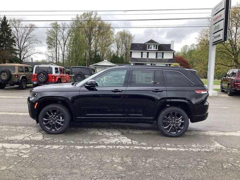 New 2026 Jeep Grand Cherokee SUV