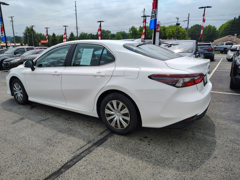 Used 2022 Toyota Camry Hybrid Sedan