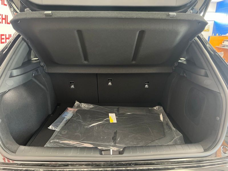 New 2026 Kia K4 Hatchback Hatchback