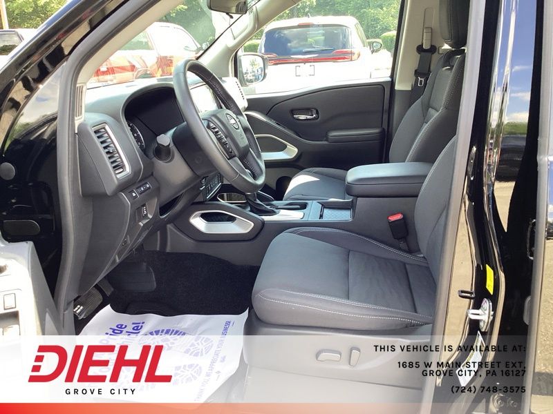 Used 2024 Nissan Frontier Truck