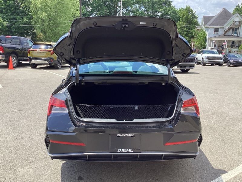 New 2026 Hyundai Elantra Sedan