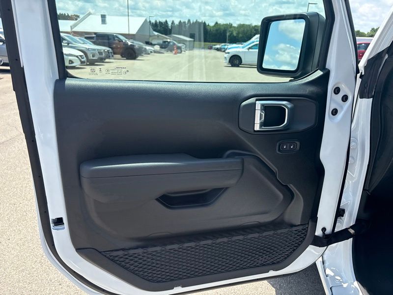 New 2026 Jeep Wrangler SUV