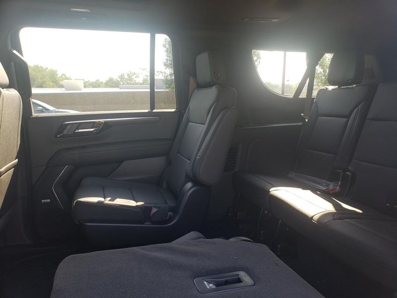 New 2026 Chevrolet Suburban SUV