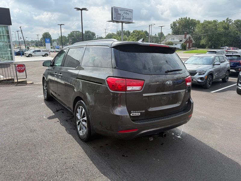 Used 2018 Kia Sedona Van