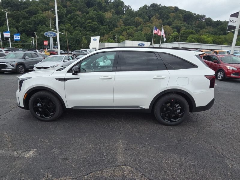 New 2026 Kia Sorento Hybrid SUV