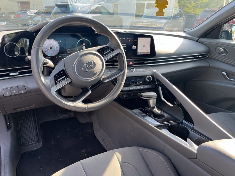 Used 2023 Hyundai Elantra Sedan