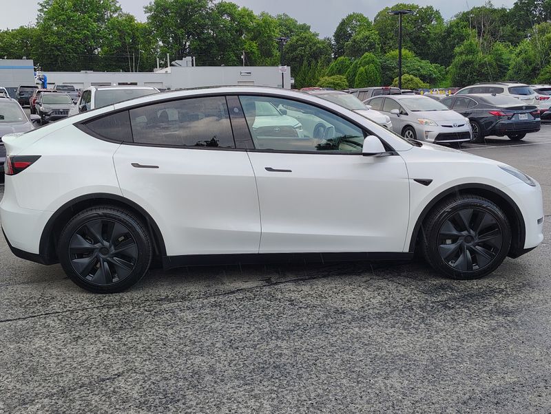 Used 2025 Tesla Model Y SUV