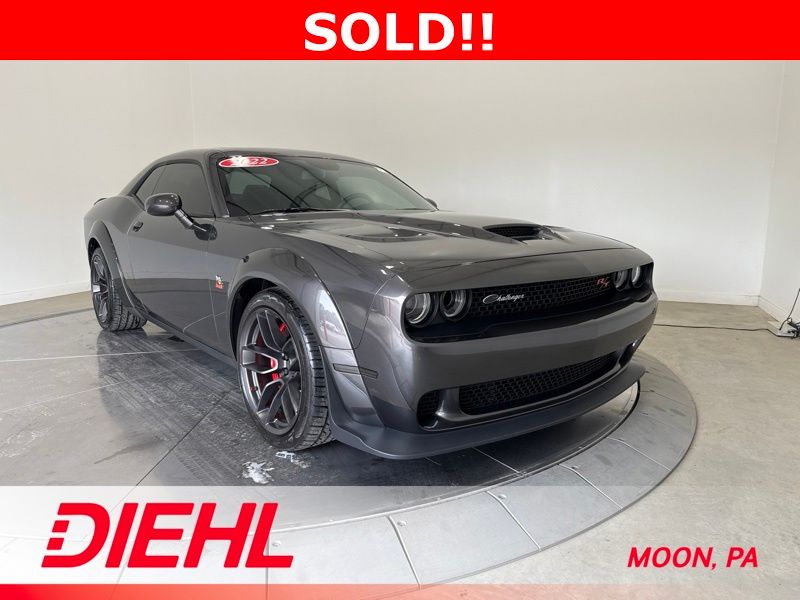 Gray (Granite Crystal Metallic Clearcoat) 2022 Dodge Challenger Coupe Rear-Wheel Drive 8-Speed Automatic