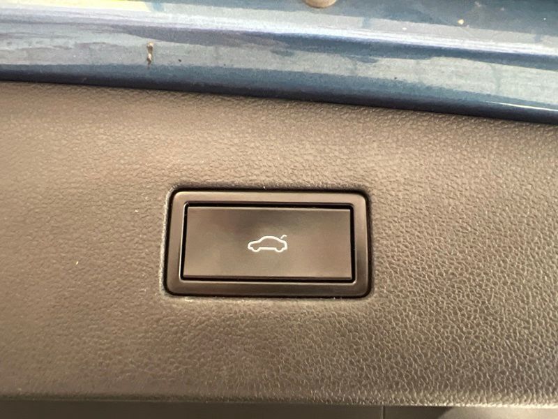 Used 2019 Volkswagen Tiguan SUV