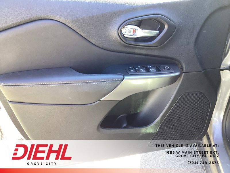 Used 2022 Jeep Cherokee SUV