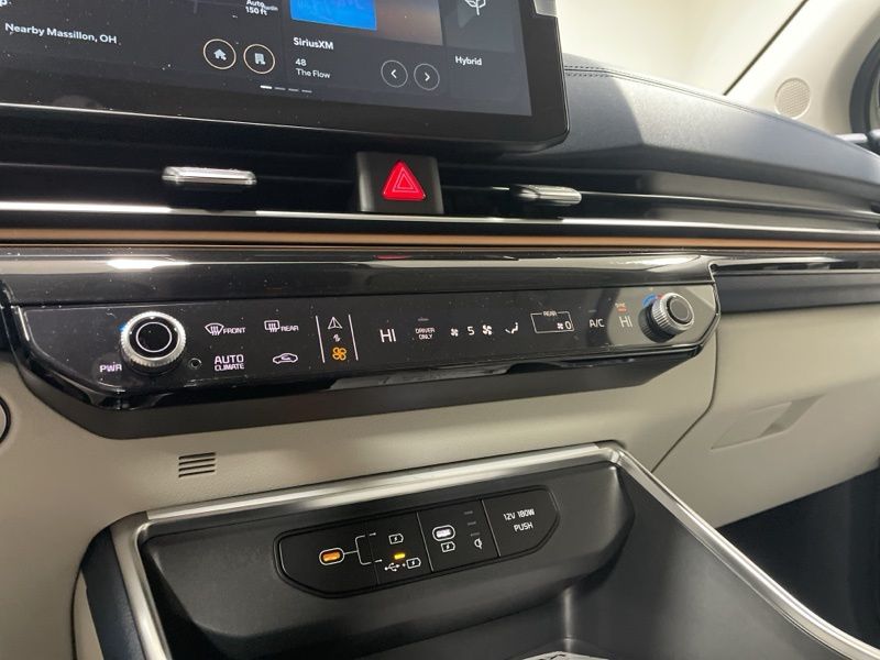 New 2026 Kia Carnival MPV Hybrid Van