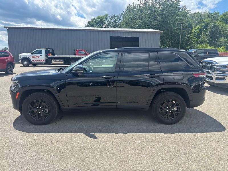 New 2026 Jeep Grand Cherokee SUV