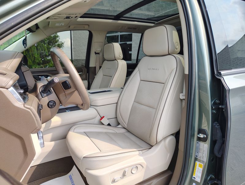 Used 2024 GMC Yukon SUV