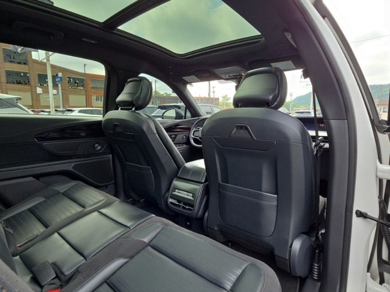 Used 2025 Lincoln Nautilus SUV
