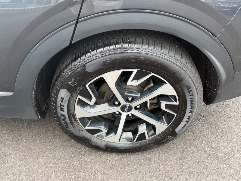 Used 2024 Kia Sportage SUV