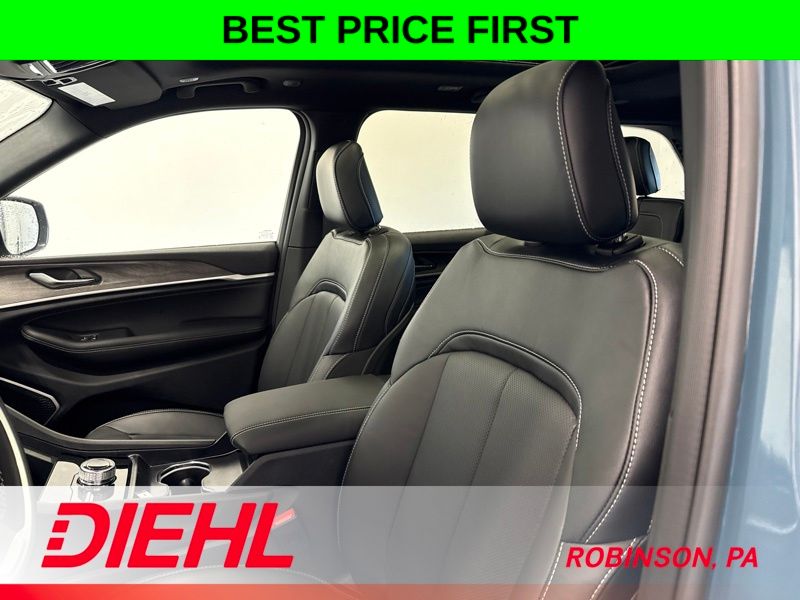 New 2027 Jeep Grand Cherokee SUV