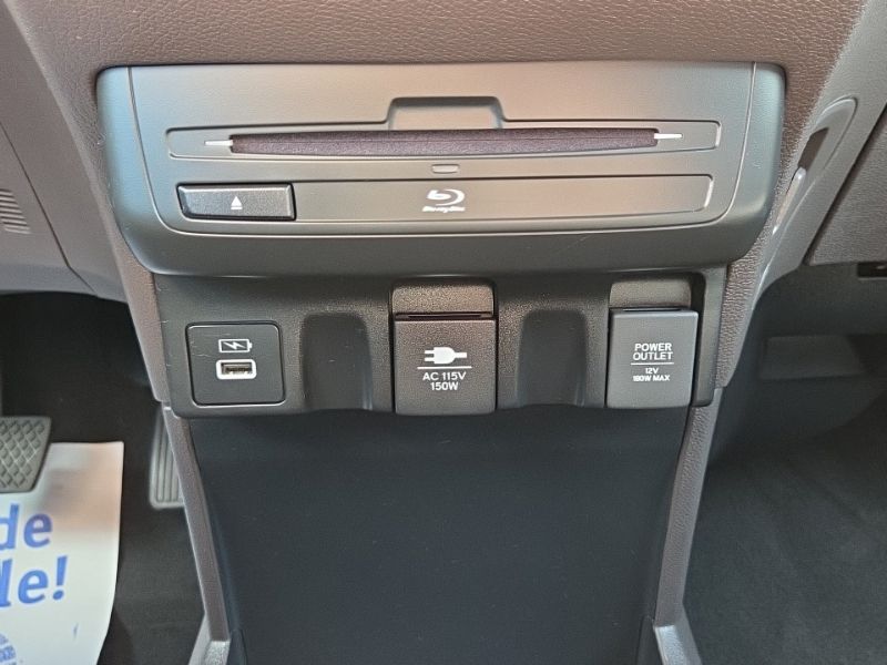 Used 2023 Honda Odyssey Van