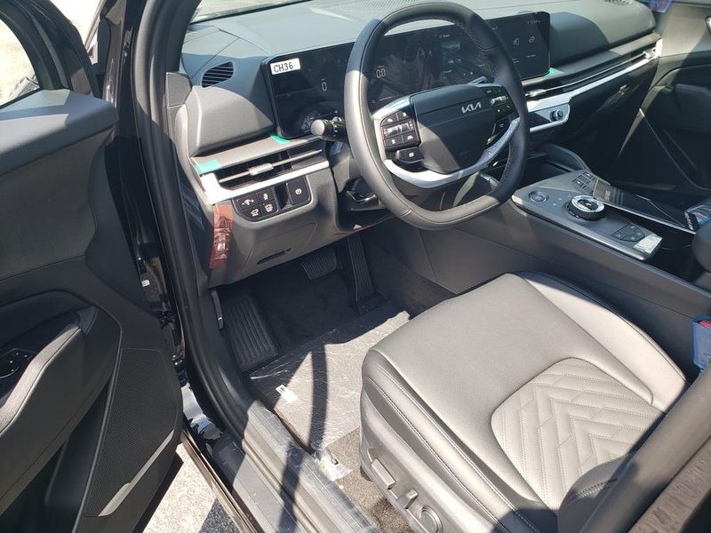 New 2027 Kia Sportage Hybrid SUV