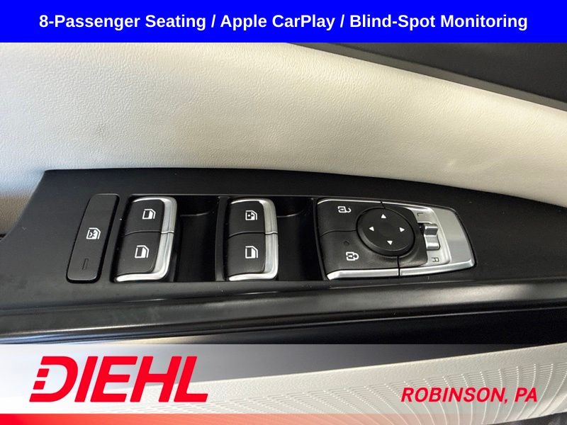 Used 2024 Kia Carnival Van