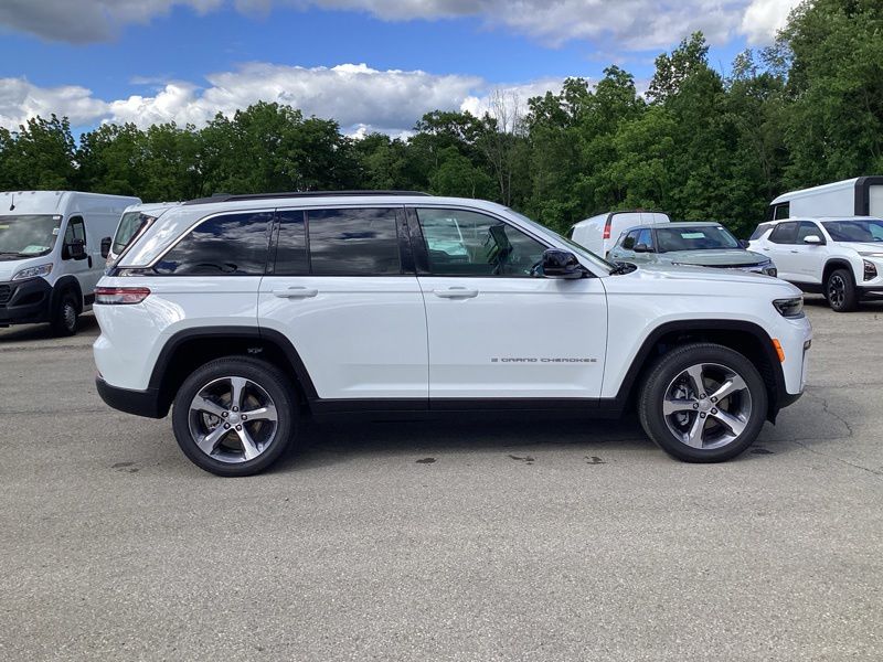 New 2026 Jeep Grand Cherokee SUV