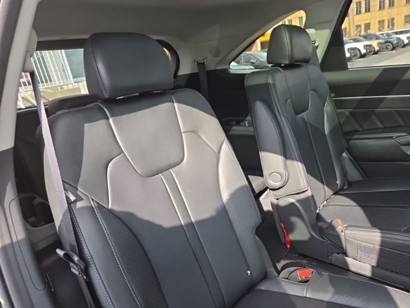 New 2026 Kia Sorento SUV