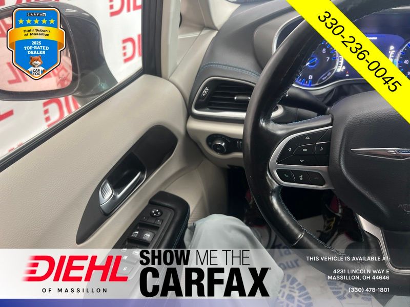 Used 2021 Chrysler Pacifica Van
