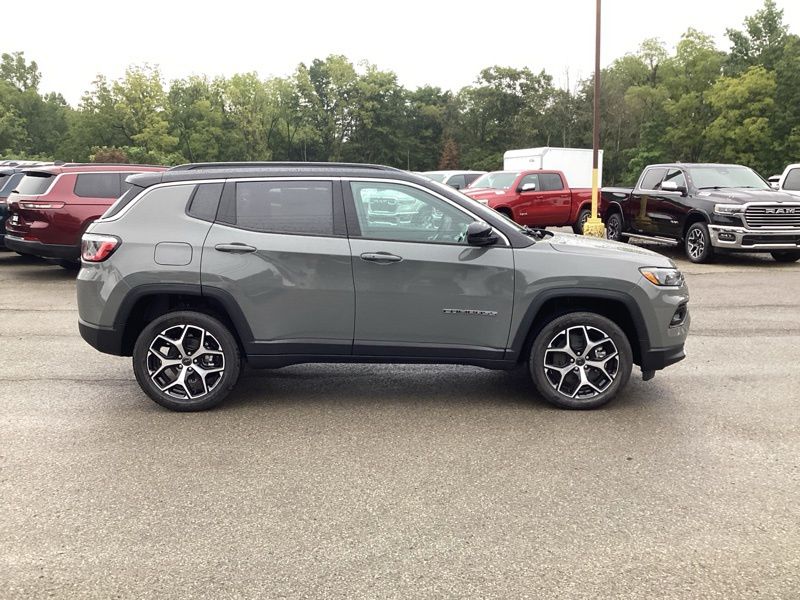 New 2026 Jeep Compass SUV
