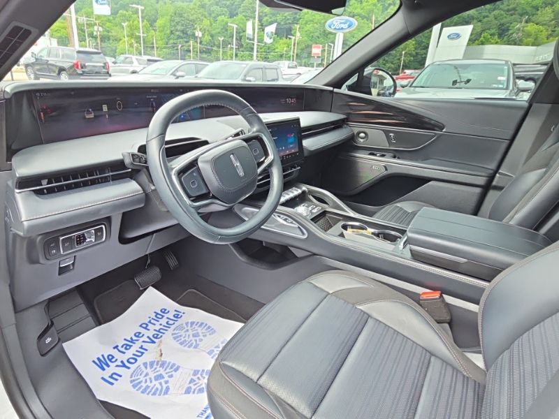 Used 2025 Lincoln Nautilus SUV